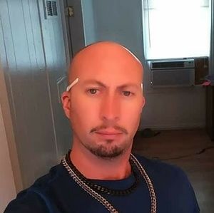 Meet your Posher, Kelly c.